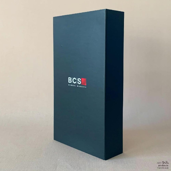 Заказать брендированную упаковку нестандартной конструкции для подарка